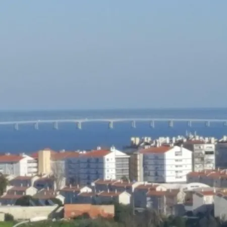 Apartamento Authentic & Quiet Rio Tejo View Lisboa